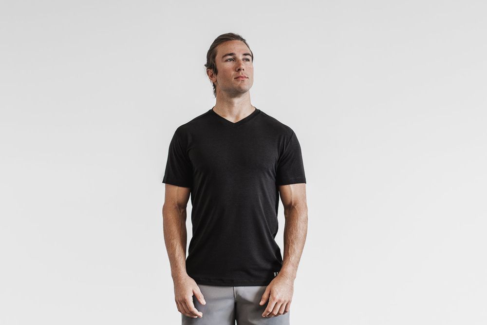 T-Shirts NOBULL Homme Noir - NOBULL V-Neck,France (6512-VZJTR)